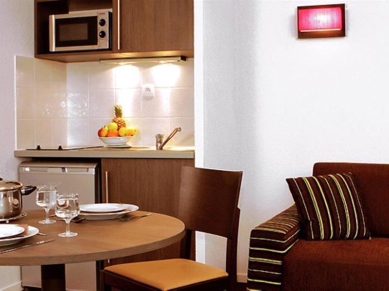 Aparthotel Adagio Access Marseille Saint Charles Екстер'єр фото