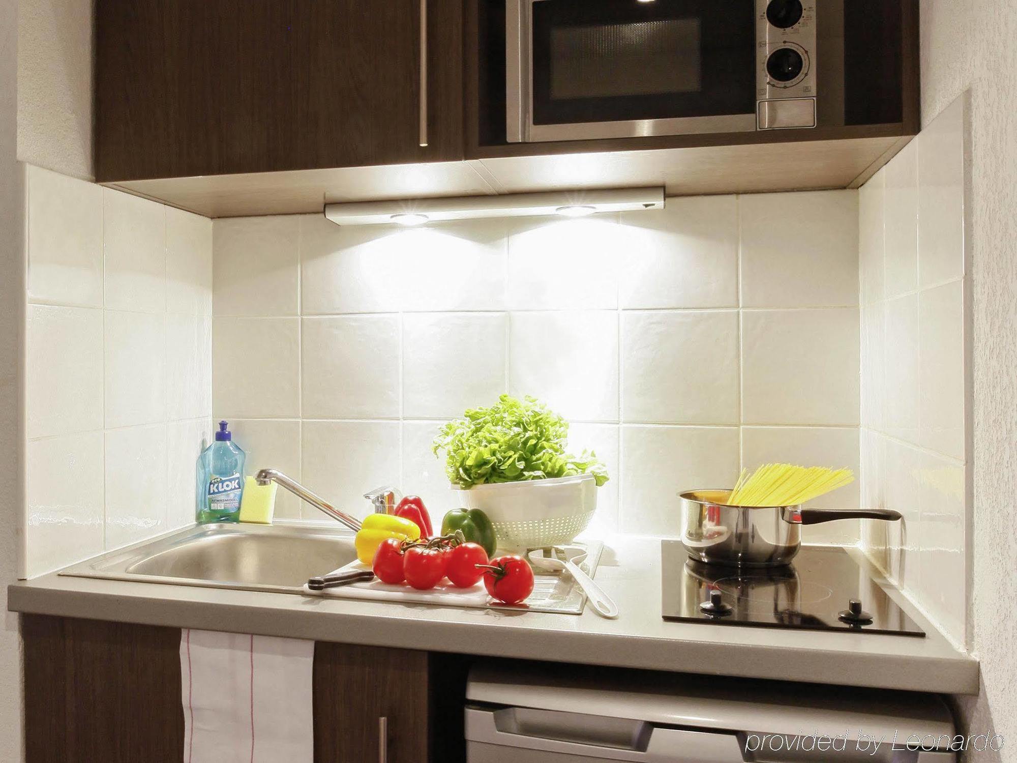 Aparthotel Adagio Access Marseille Saint Charles Екстер'єр фото